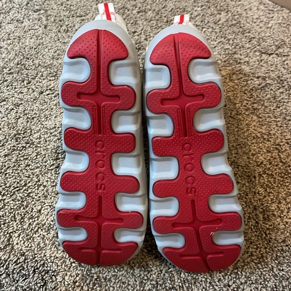 Crocs Lady’s Winter Boots. - Picture 5 of 9